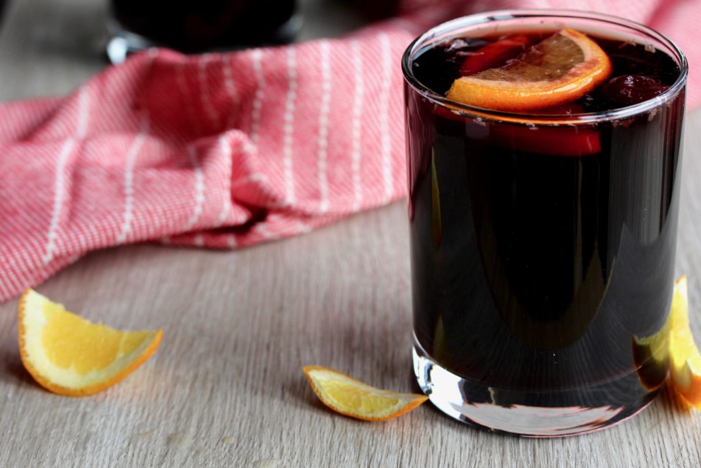 Sometimes you need a fancy drink to put you in a festive mood. This Pom-Cherry Spritzer is just the thing! @cookinRD | sarahaasrdn.com