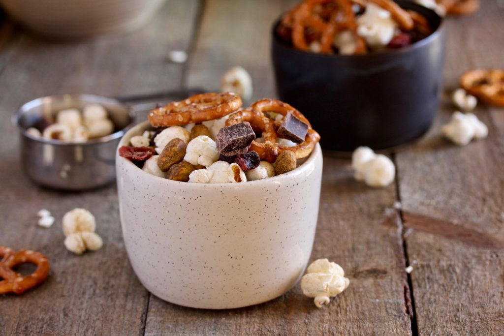 Need a delicious snack to feed your guests during the holidays? Look no further than this simple-to-make Holiday Snack Mix! @cookinRD | sarahaasrdn.com