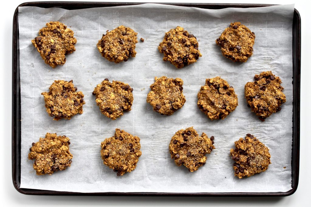 Be a breakfast champion with these delicious Pumpkin Breakfast Cookies! @cookinRD | sarahaasrdn.com